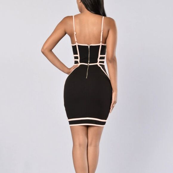 AGaci Sexy Black White Bodycon Out on The Town Dress - Picture 3 of 8